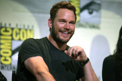 Chris Pratt – pincér