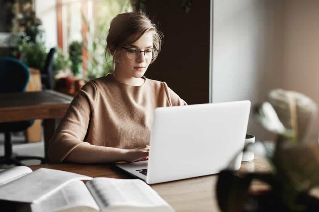 Mesterséges intelligencia és munkahelyek